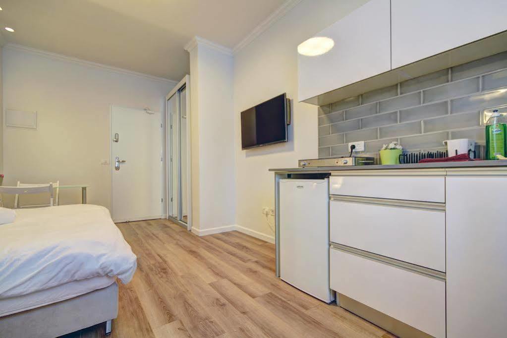 Geula Beach Tel Aviv Exterior foto