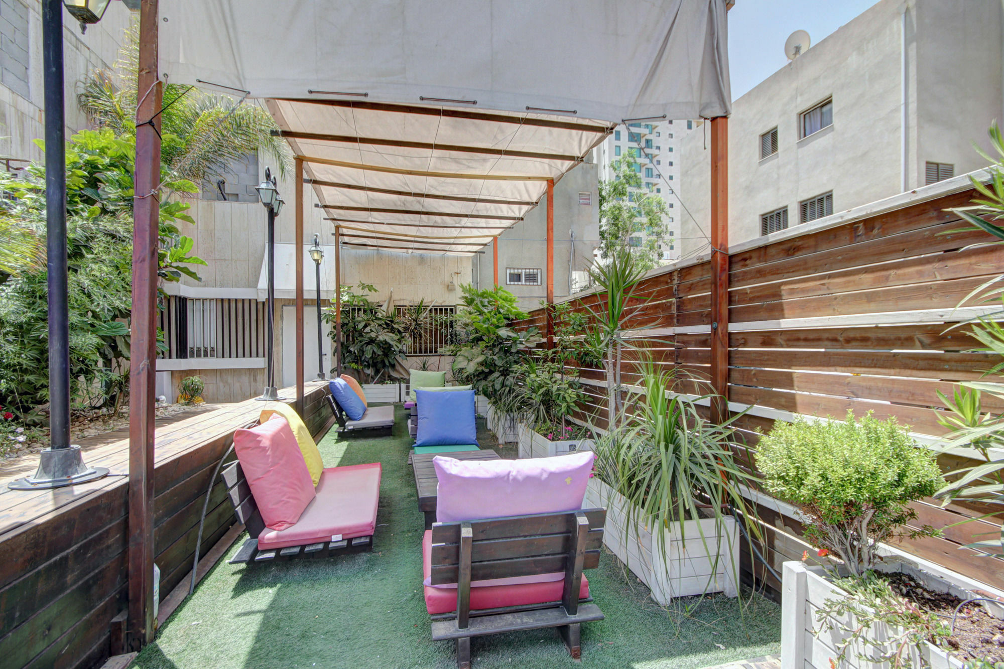Geula Beach Tel Aviv Exterior foto